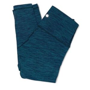 Lululemon blue and green cropped leggings in size 6